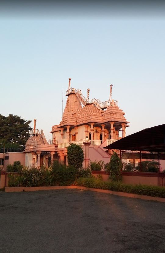 Shri Ngeshwar Parshvnath Jain Tirth Dham, ONGC Nagar, New Magdalla, Surat (Gujarat) image 1