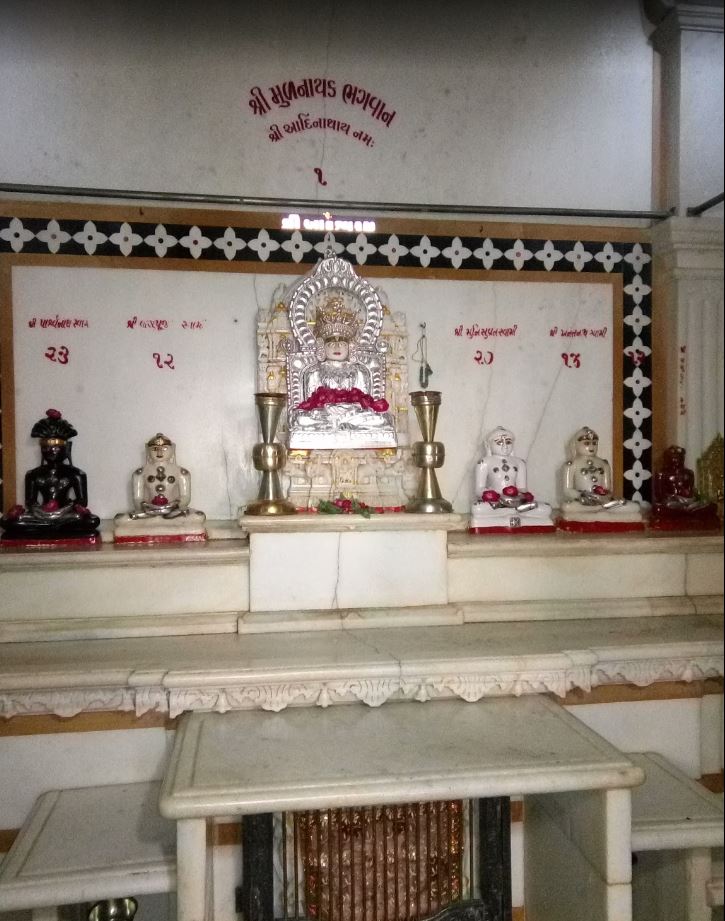 Bhagwan Adinath Jain Derasar (kasumbavad), Old City, Tankshal, Khadia, Ahmedabad (Gujarat) image 1