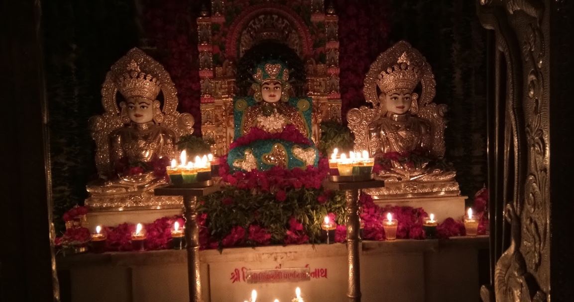 Shri Chintamani Parshvnath Jinalaya, Tilak Nagar, Yakutpura, Vadodara (Gujarat) image 3