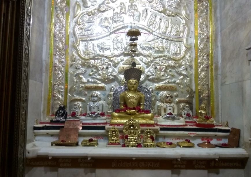 Shri Neminath Bhagwan Jain Derasar, Bhaiswada, Chhipwad, Vadodara (Gujarat) image 3
