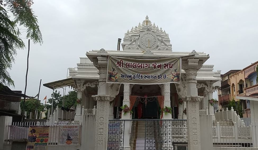 Shri Chintamani Parshvnath Jain Derasar, ShreePalli Society, Manjalpur, Vadodara (Gujarat) image 3