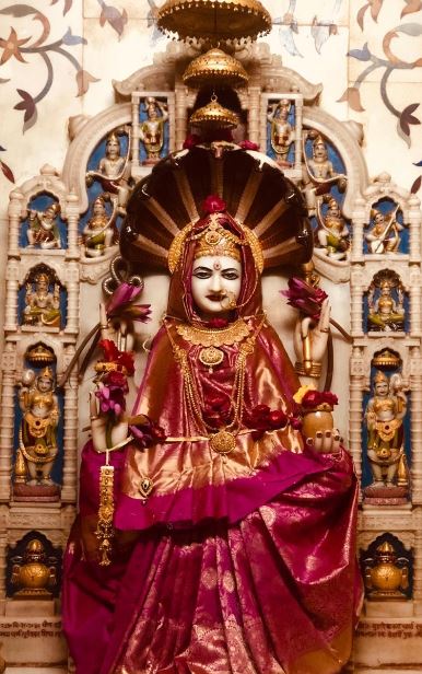 Shri Chintamani Parshvnath Jain Derasar, ShreePalli Society, Manjalpur, Vadodara (Gujarat) image 7