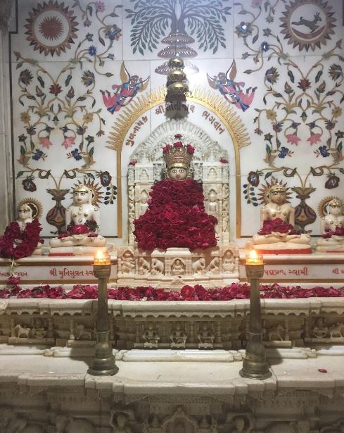 Shri Shantinath Jain Derasar, Kothi Pole, Raopura, Vadodara (Gujarat) image 2