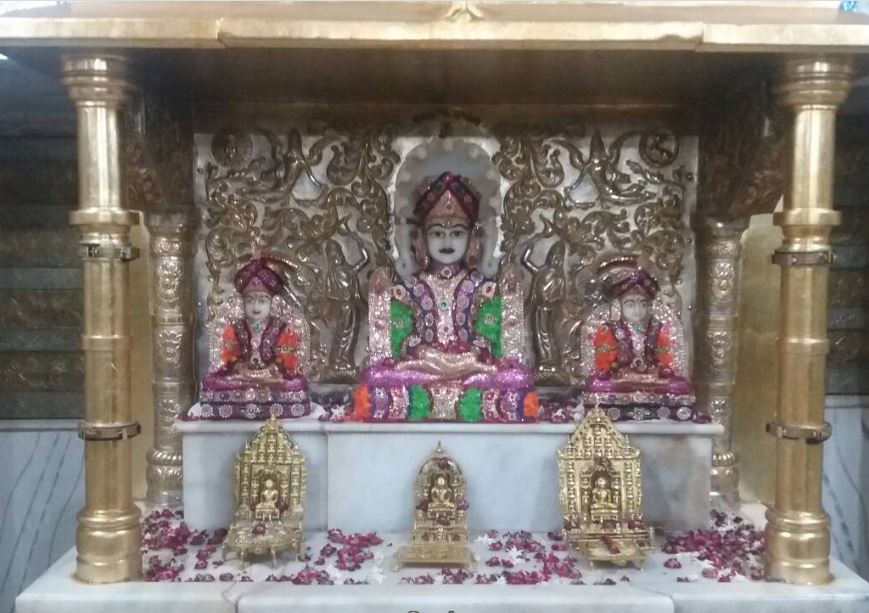 Shri Shankeshwar Parshvnath Kaanch Derasar, Toral Soceity, Gorwa, Vadodara (Gujarat) image 1