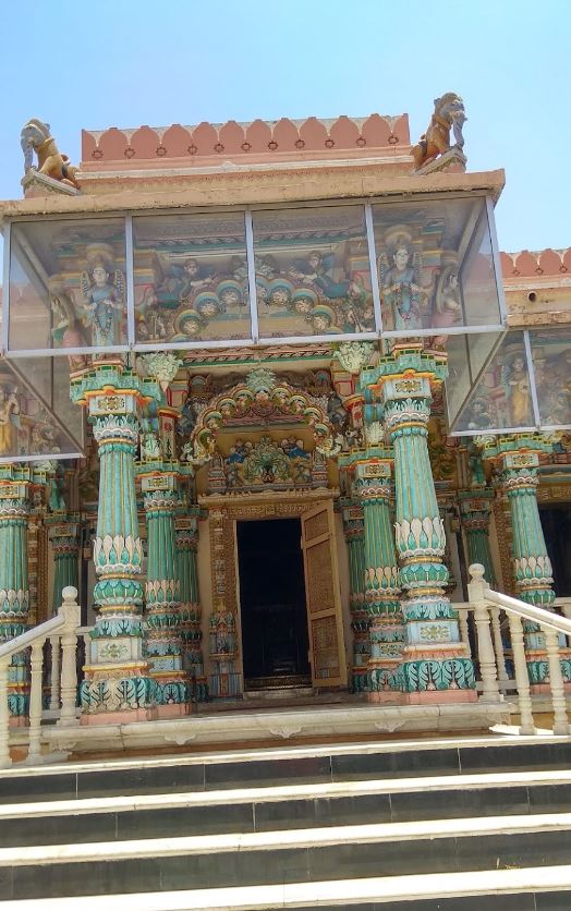 Shri Chhani Tirth, Shri Vimalnath Parshvnath Shantinath Jain Derasar, Vaniyawad, Chhani, Vadodara (Gujarat) image 3