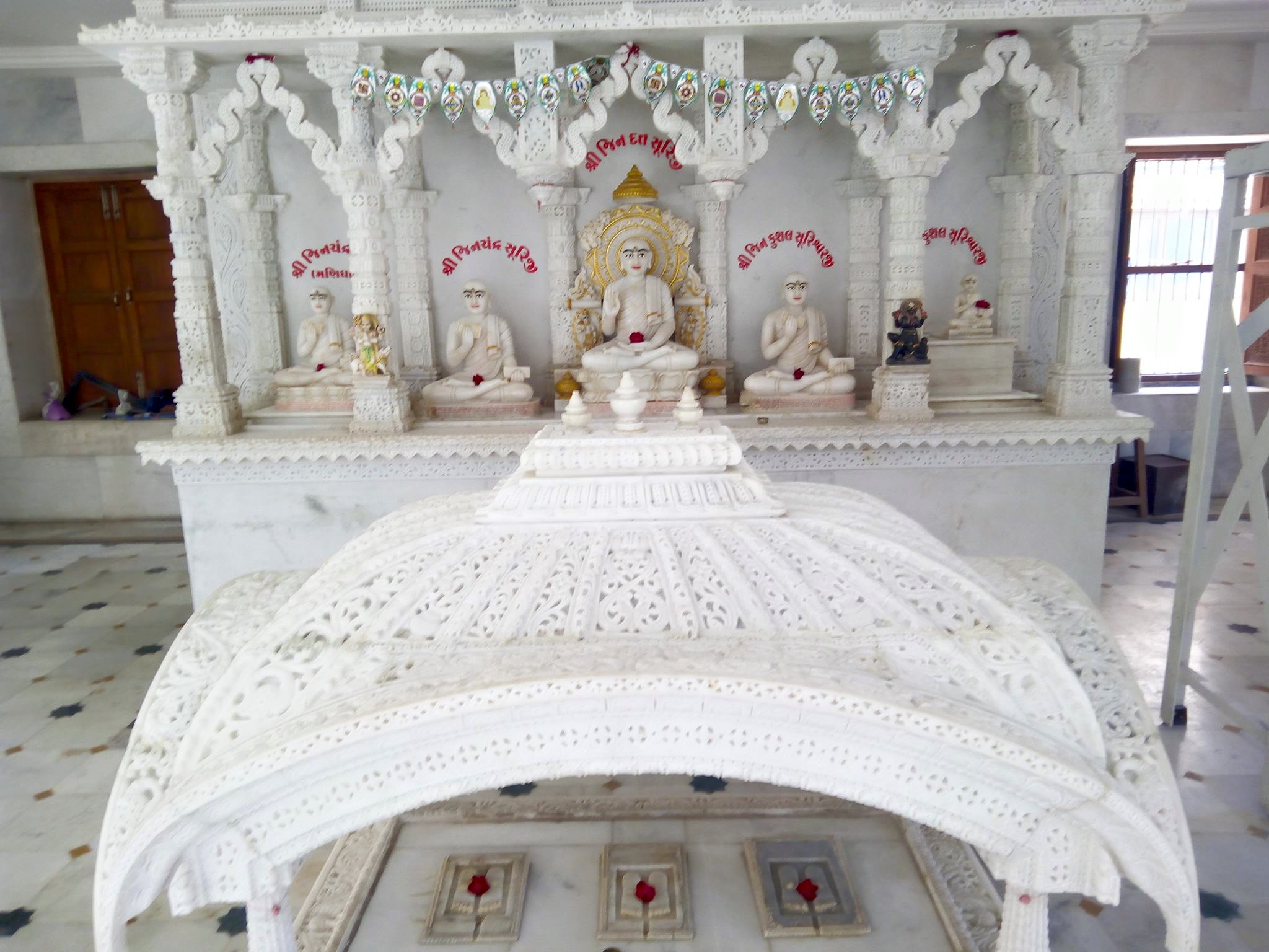 Shri Jindutt Suri Dadawadi, Jambusar - Padra Road, Padra, District - Vadodara (Gujarat) image 3