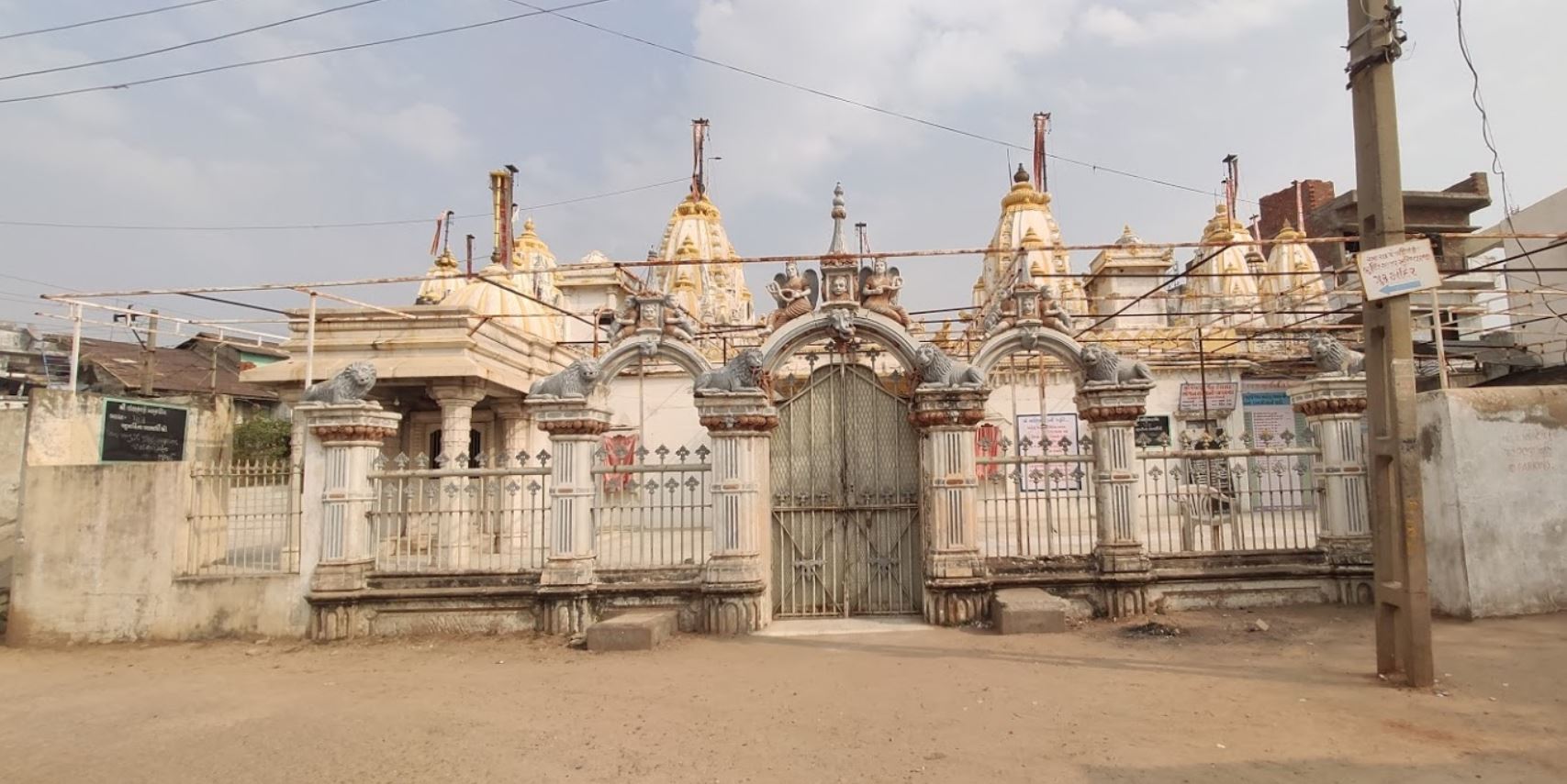 Shri Pethapur Suvidhinath Jain Derasar, Bavan Jinalaya, Pethapur, Gandhinagar (Gujarat) image 1