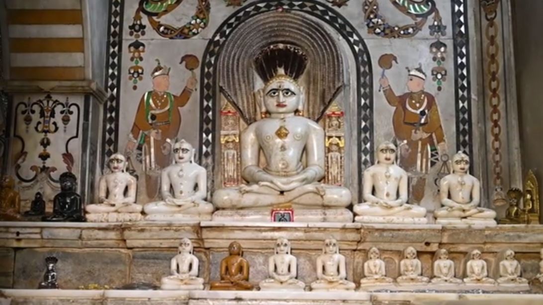 Motu Derasar, Shri Adinath Jinalaya, Khargate, Darbargadh, Bhavnagar (Gujarat) image 7