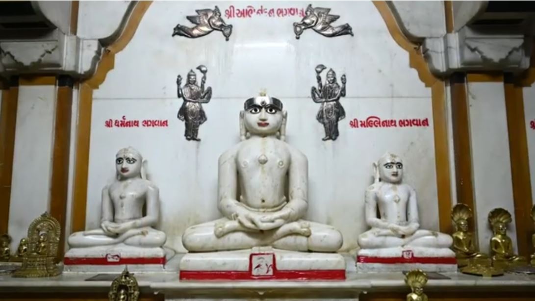 Motu Derasar, Shri Adinath Jinalaya, Khargate, Darbargadh, Bhavnagar (Gujarat) image 10