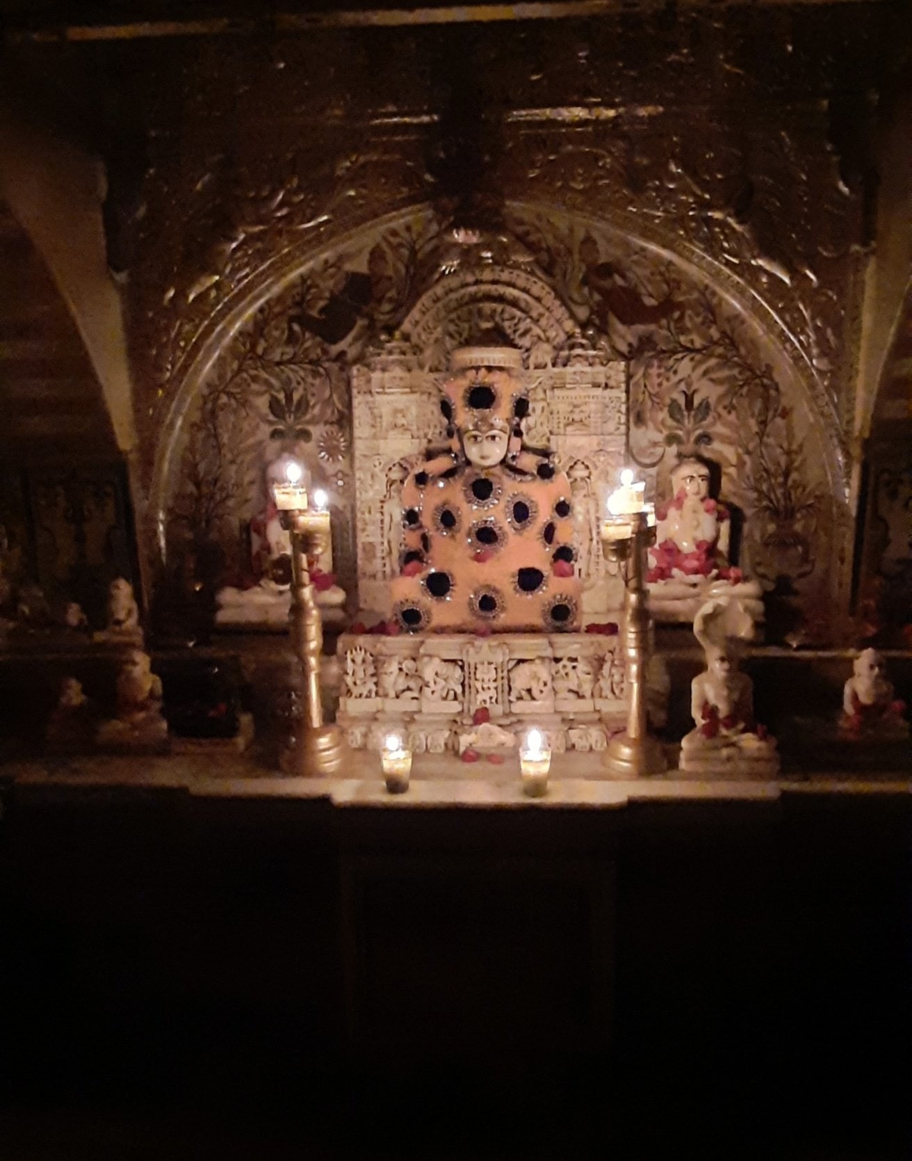Motu Derasar, Shri Adinath Jinalaya, Khargate, Darbargadh, Bhavnagar (Gujarat) image 26