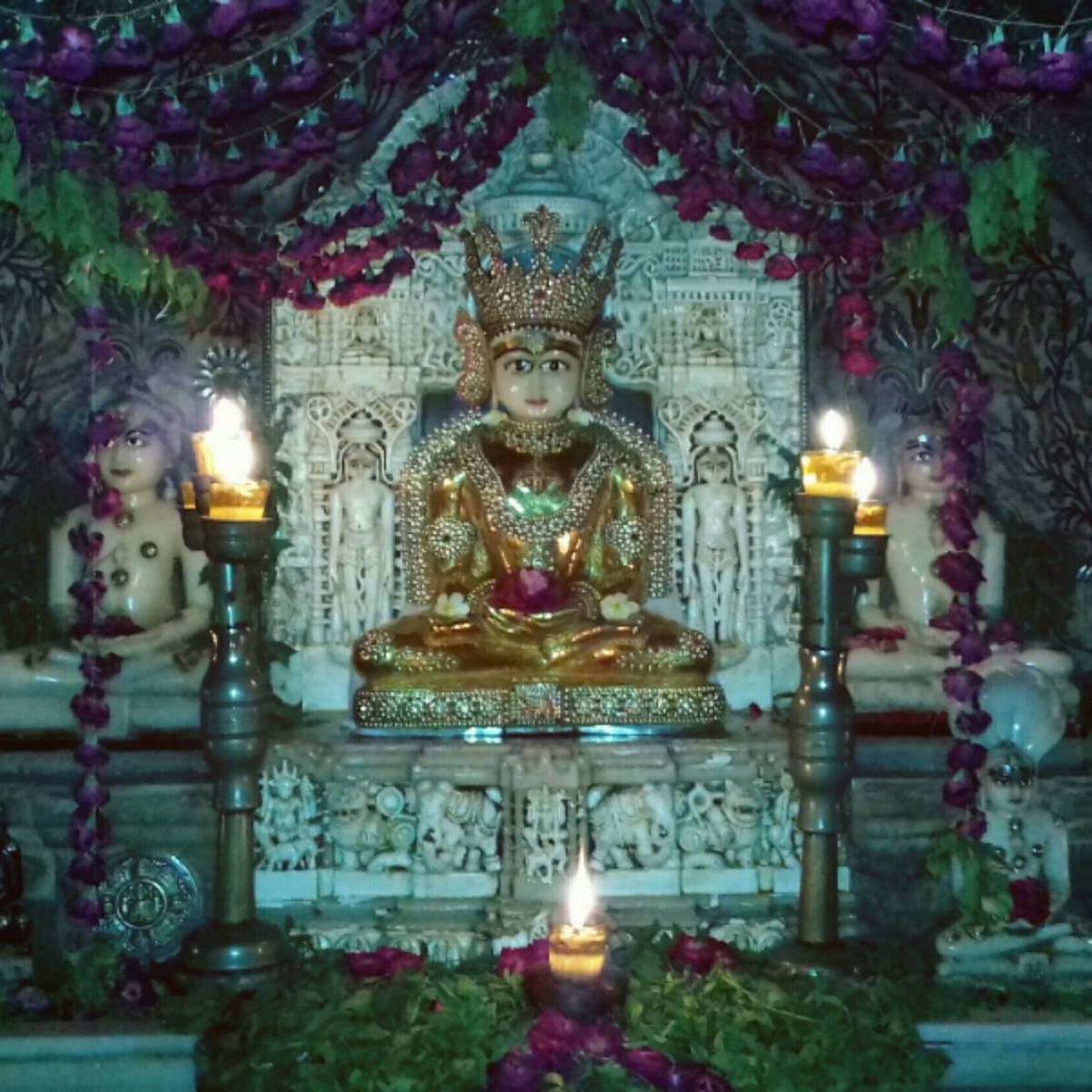 Motu Derasar, Shri Adinath Jinalaya, Khargate, Darbargadh, Bhavnagar (Gujarat) image 30