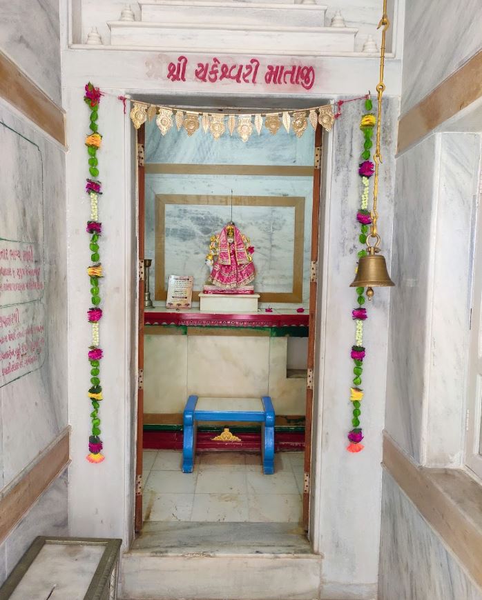 Shri Shreyaskar Adishwar Jain Derasar, Sector 3, Gandhinagar (Gujarat) image 6