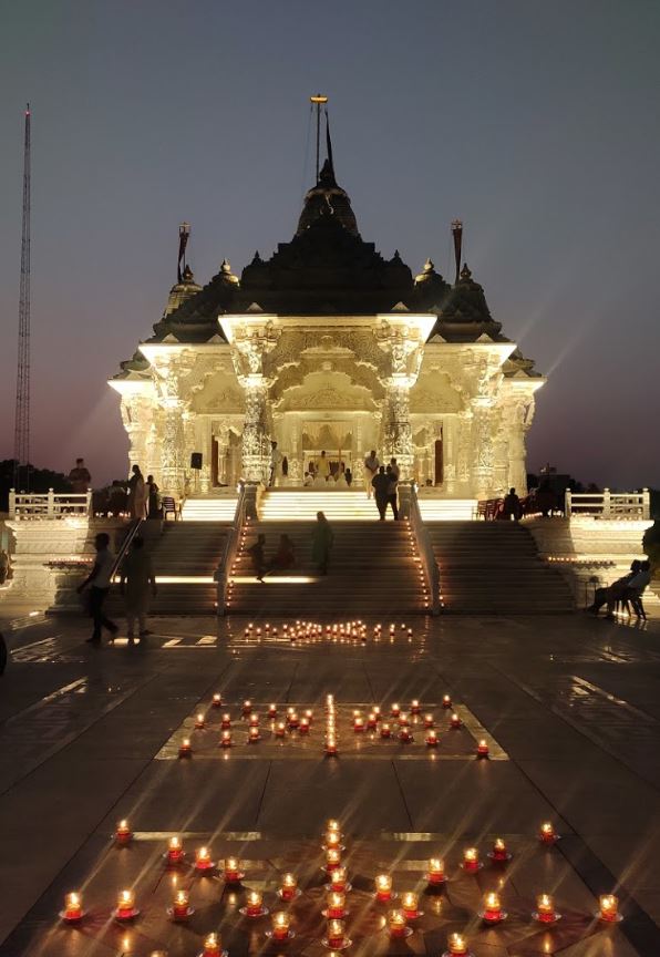 Shri Adinath Jinalaya, Adani Shantigram Complex, Sarkhej - Gandhinagar Highway, Ahmedabad (Gujarat) image 3