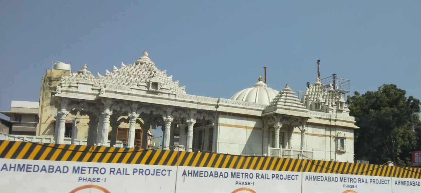 Shri Godiji Parshvnath Jain Derasar, Sabarmati, Ahmedabad (Gujarat) image 1