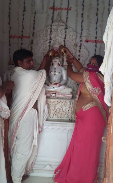 Shri Kunthunath Bhagwan Jain Derasar, Sarvamangal Residency, Ramnagar, Sabarmati, Ahmedabad (Gujarat) image 1