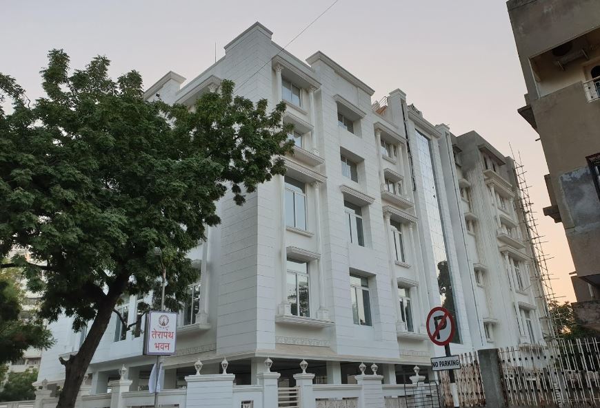 Shri Jain Shwetamber Terapanthi Sabha, Terapanth Bhavan, Shahibag, Ahmedabad (Gujarat) image 2
