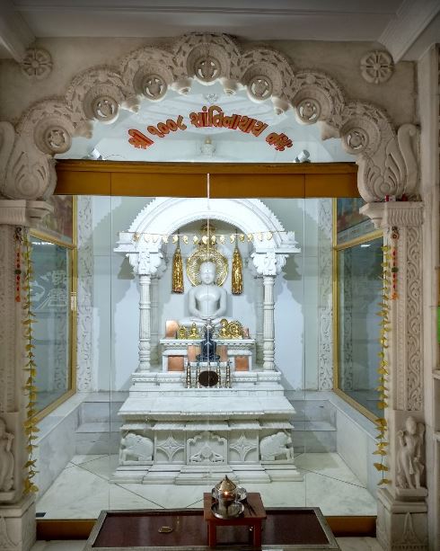 Shri 1008 Shantinath Digamber Jain Mandir, Asarwa, Ahmedabad (Gujarat) image 1