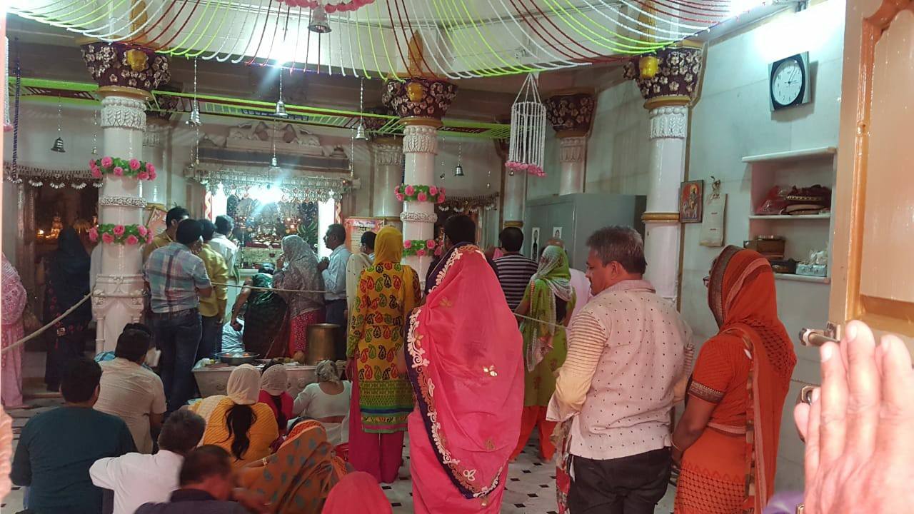 Shri Vasupujya Swami Jain Shwetamber Mandir, Haripura, Asarwa, Ahmedabad (Gujarat) thumbnail 3