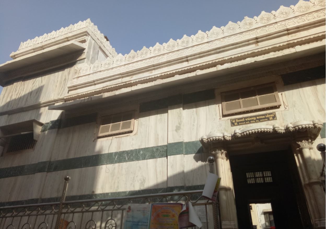Shri Chintamani Parshvnath Jain Derasar, Old City, Zaveriwad, Kalupur, Ahmedabad (Gujarat) image 2