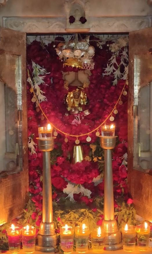 Shri Manibhadra Vir Dada Jain Temple, Nagori Shala, Ratanpole, Relief Road, Tankshal, Ahmedabad (Gujarat) image 1