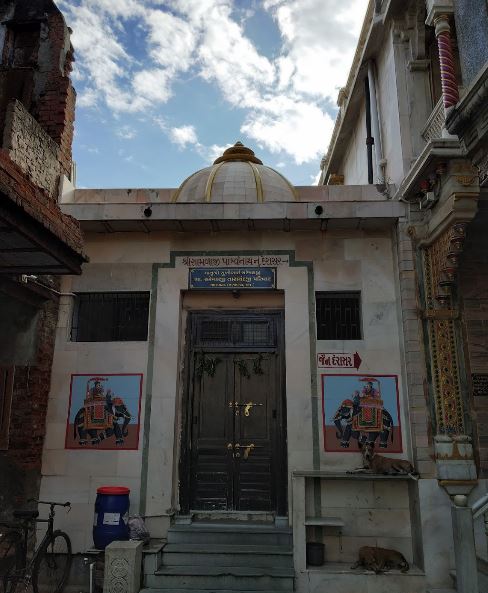 Shri Shamlaji Parshvnath Jain Derasar, Shamlani Pole, Raipur, Khadia, Ahmedabad (Gujarat) image 11