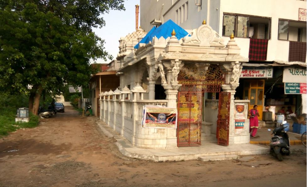 Shri Munisuvrat Swami Jain Mandir, Ashram Road, Soni Ni Chal, Usmanpura, Ahmedabad (Gujarat) image 3