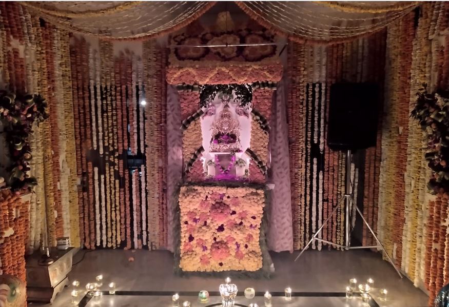 Shri Sumtinath Prabhu Gruh Jinalaya, Satyawadi Society, Shanti Nagar, Usmanpura, Ahmedabad (Gujarat) image 3