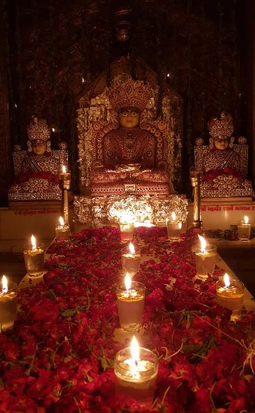 Zaveri Park Jain Derasar, Sundar Nagar, Ambika Devi Society, Sardar Colony, Ahmedabad (Gujarat) image 2