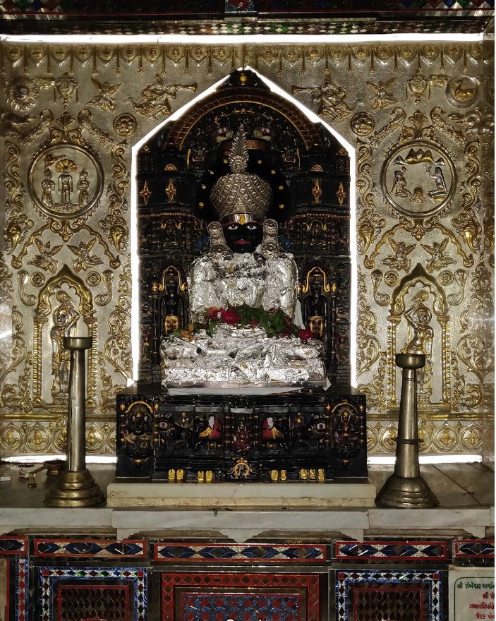 Shri Devkinandan Jain Derasar, Naranpura, Ahmedabad (Gujarat) image 6