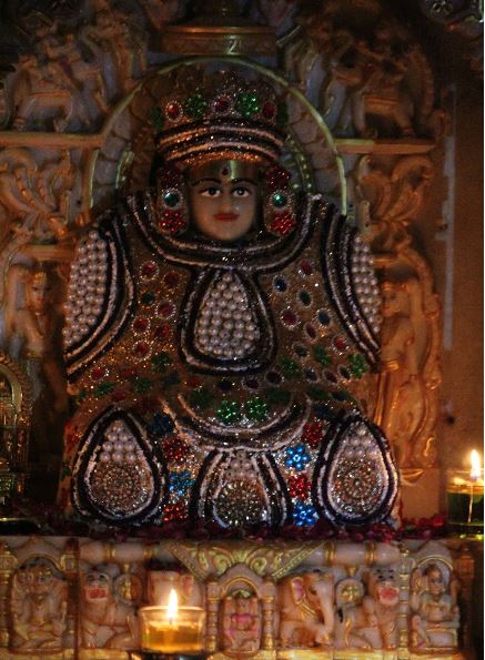 Shri Adinath Bhagwan Jain Derasar, Haripark Society, Adarsh Nagar, Naranpura, Ahmedabad (Gujarat) image 3