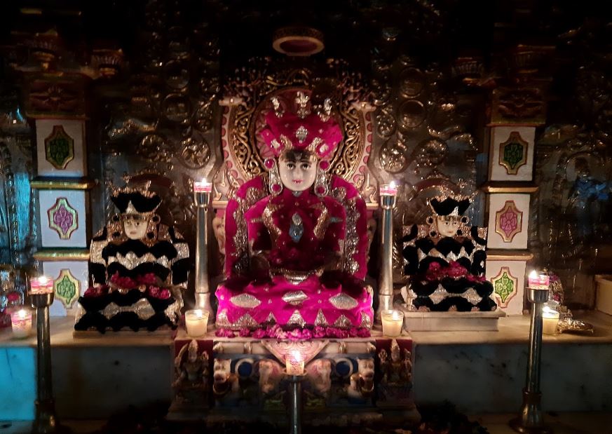 Shri Sumatinath Jain Derasar, Madhurvund Society, Nirmay Nagar, Ahmedabad (Gujarat) image 3