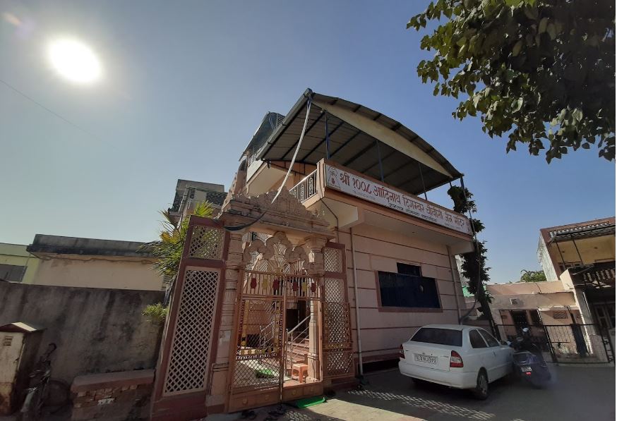 Shri 1008 Adinath Digamber Choubisi Jain Mandir, Gajraj Society, Chandlodiya, Ahmedabad (Gujarat) image 2