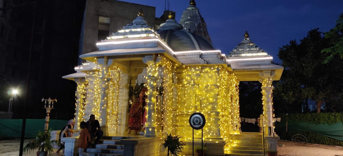 Shri Naminath Jain Shwetamber Mandir, Savvy Swaraaj, Godrej Garden City Road, Gota, Ahmedabad (Gujarat) image 2