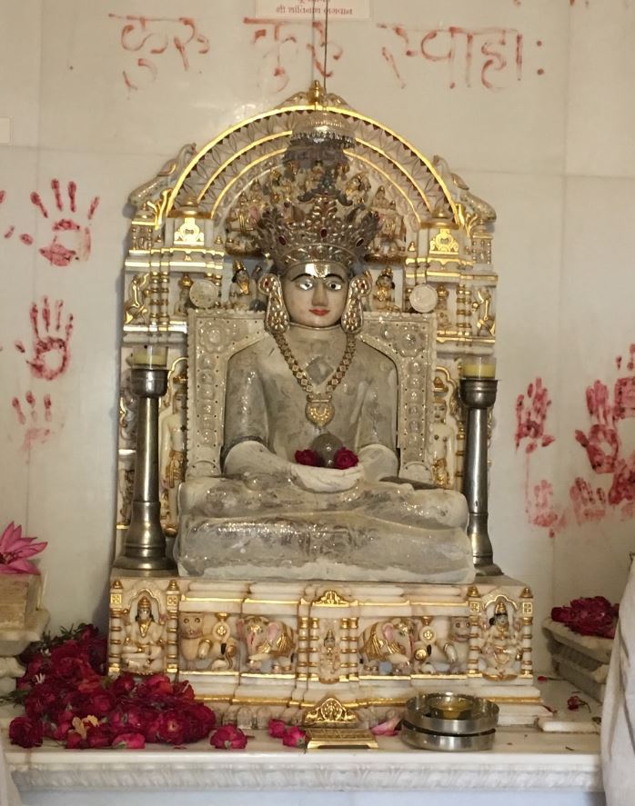 Shri Shantinath Bhagwan Jain Derasar, Shyamal, Ahmedabad (Gujarat) image 2