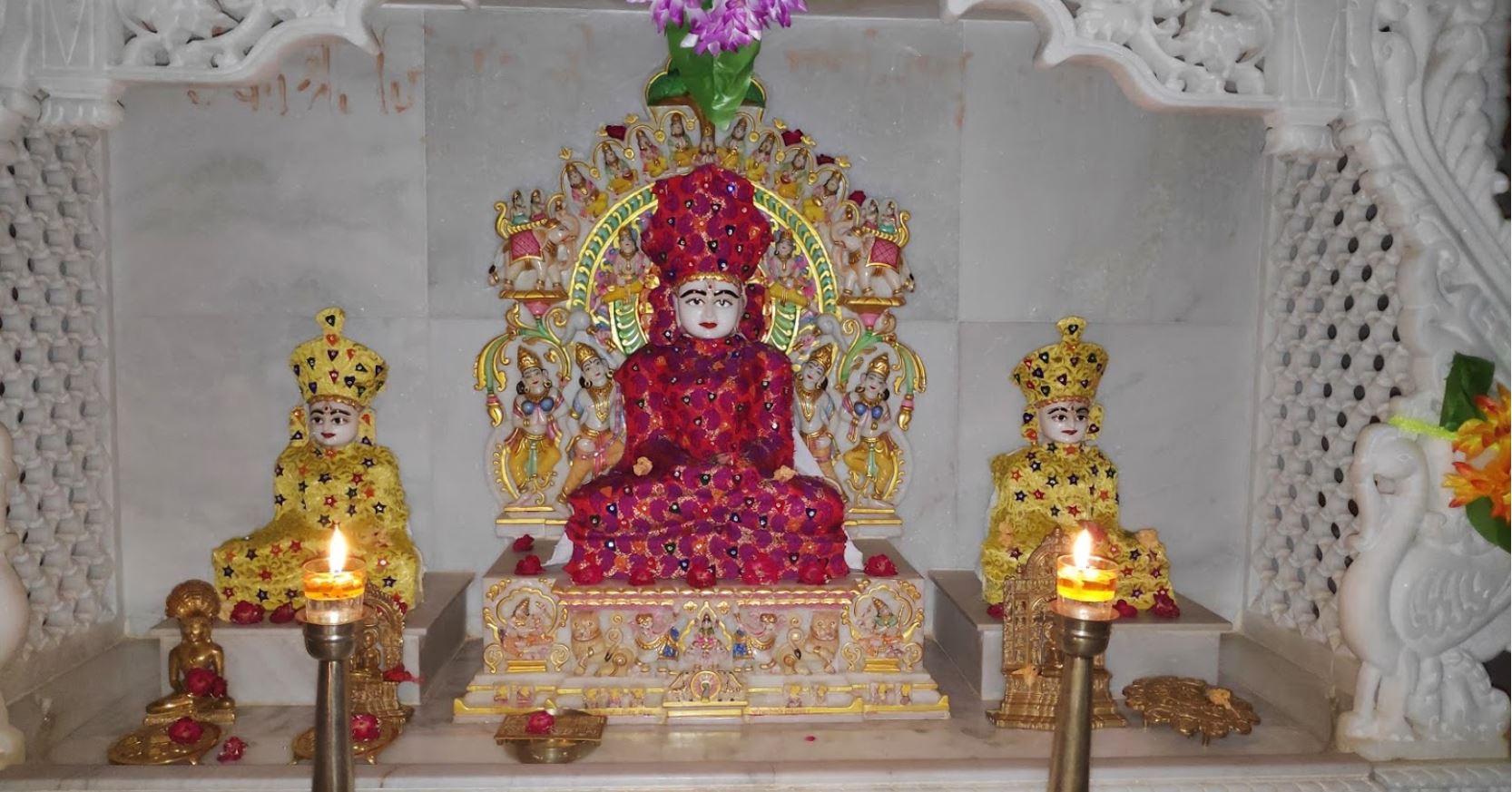 Shri Kunthunath Bhagwan Jain Derasar, Yashkamal Society, Paldi, Ahmedabad (Gujarat) image 2