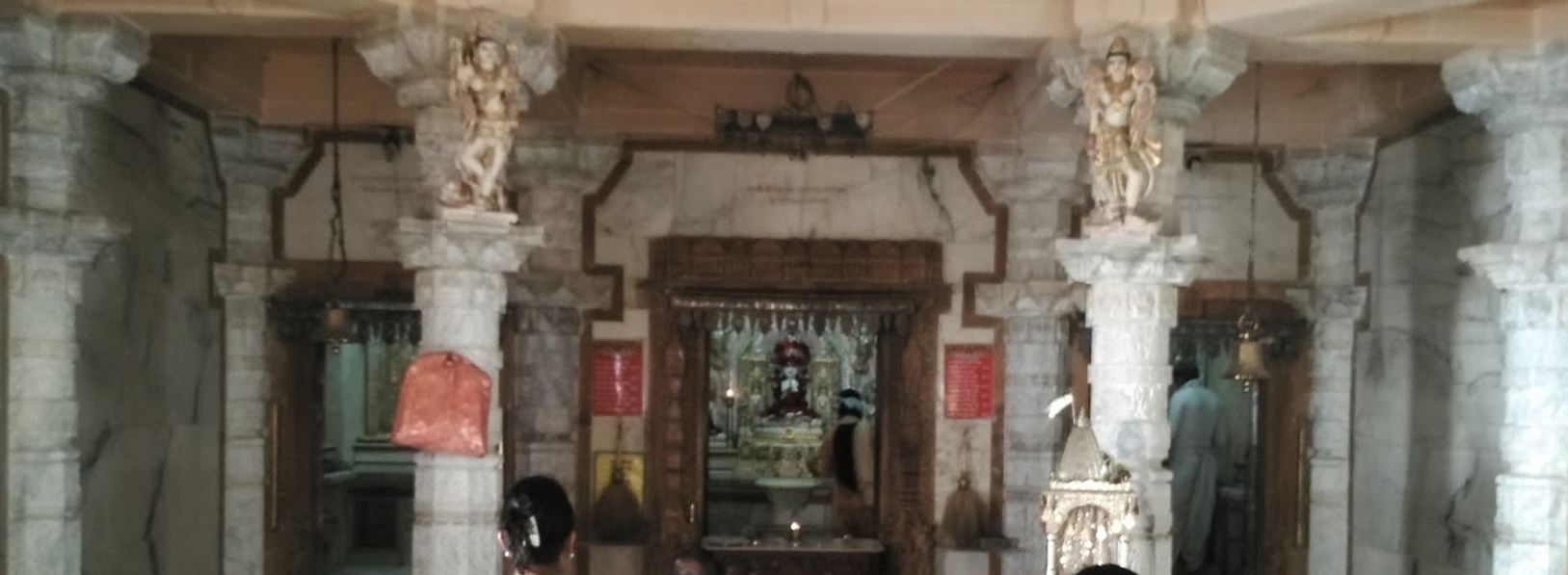 Shri Shantinath Bhagwan Jain Derasar, Yashkamal Society, Vasna, Ahmedabad (Gujarat) image 1