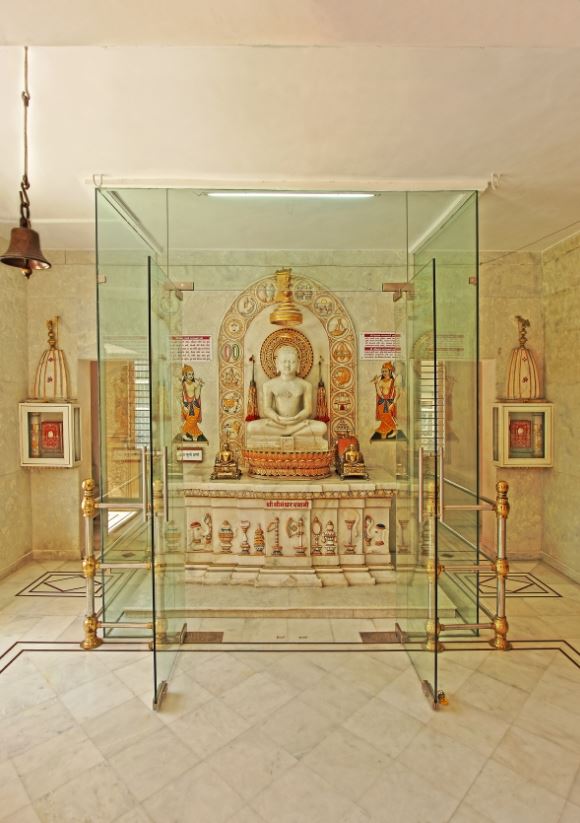 Shri Simandhar Swami Digamber Jain Mandir, Chandranagar, Anjali Road, Paldi, Ahmedabad (Gujarat) image 2