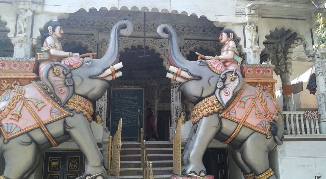 Shri Sambhavnath Bhagwan Jain Derasar, Pankaj Society, Bhatta, Paldi, Ahmedabad (Gujarat) image 1
