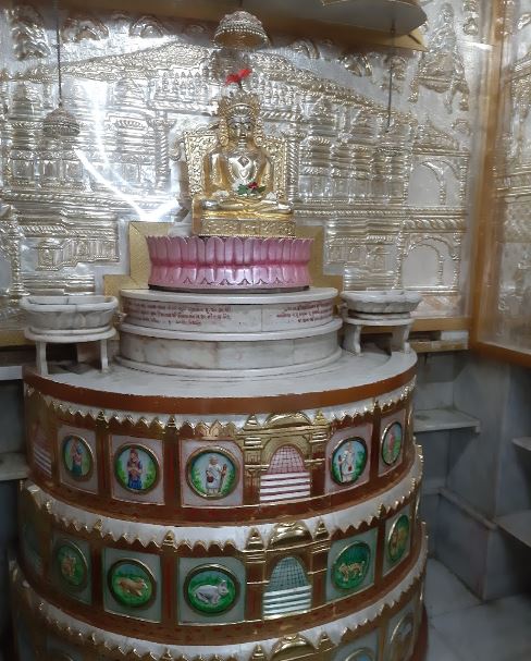 Shri Sambhavnath Bhagwan Jain Derasar, Pankaj Society, Bhatta, Paldi, Ahmedabad (Gujarat) image 3