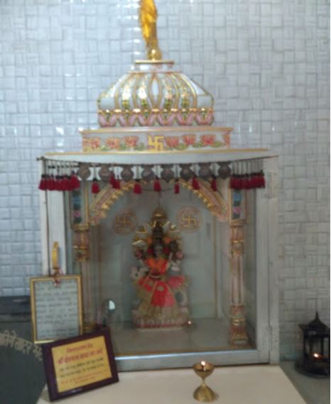 Shri Digamber Jain Mandir, New Market, BNP Road, Dibrugarh (Assam) image 5