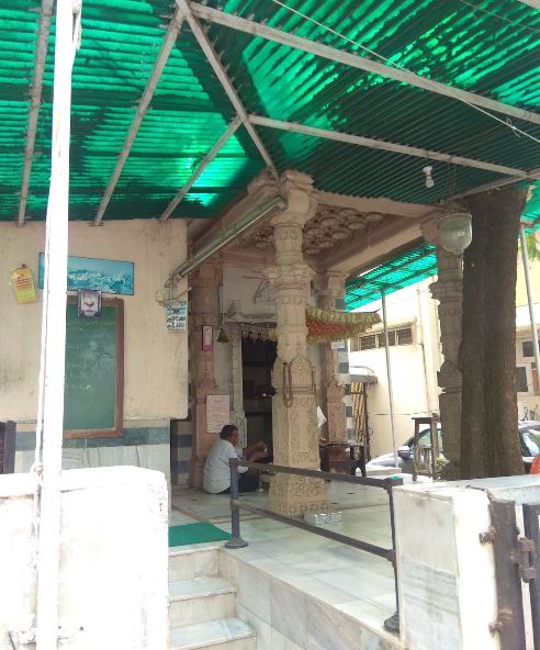 Shri Bhiladiyaji Parshvnath Gruh Mandir, Anand Nagar Society, Fatehpura, Paldi, Ahmedabad (Gujarat) image 2