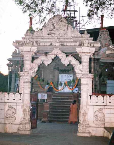 Shri Vasupujya Swami Jain Derasar, Arun Society, Paldi Gaam, Paldi, Ahmedabad (Gujarat) image 2