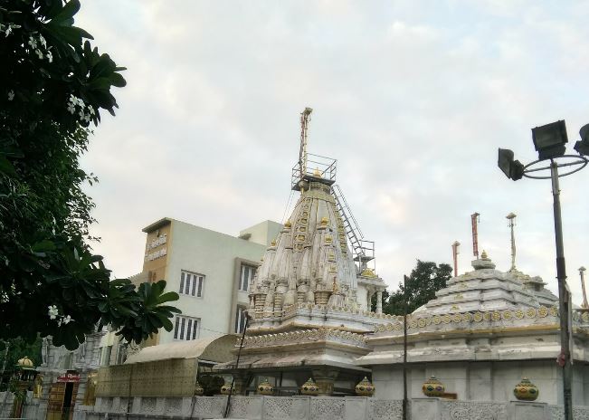 Shri Chintamani Parshvnath Jain Derasar, Jain Society, Pritam Nagar, Paldi, Ahmedabad (Gujarat) image 2