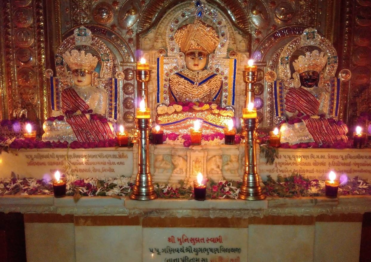 Shri Munisuvrat Swami Jinalaya, Navpad Society, Sharda Nagar, Paldi, Ahmedabad (Gujarat) image 3
