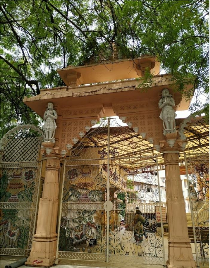 Shri Vasupujya Swami Jain Derasar, Nehru Nagar, Ambawadi, Ahmedabad (Gujarat) image 1