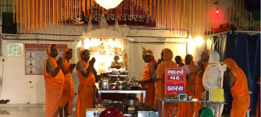 Shri Parshvnath Digamber Jain Mandir, Nikol Canal Road, Nava Naroda, Ahmedabad (Gujarat) image 4
