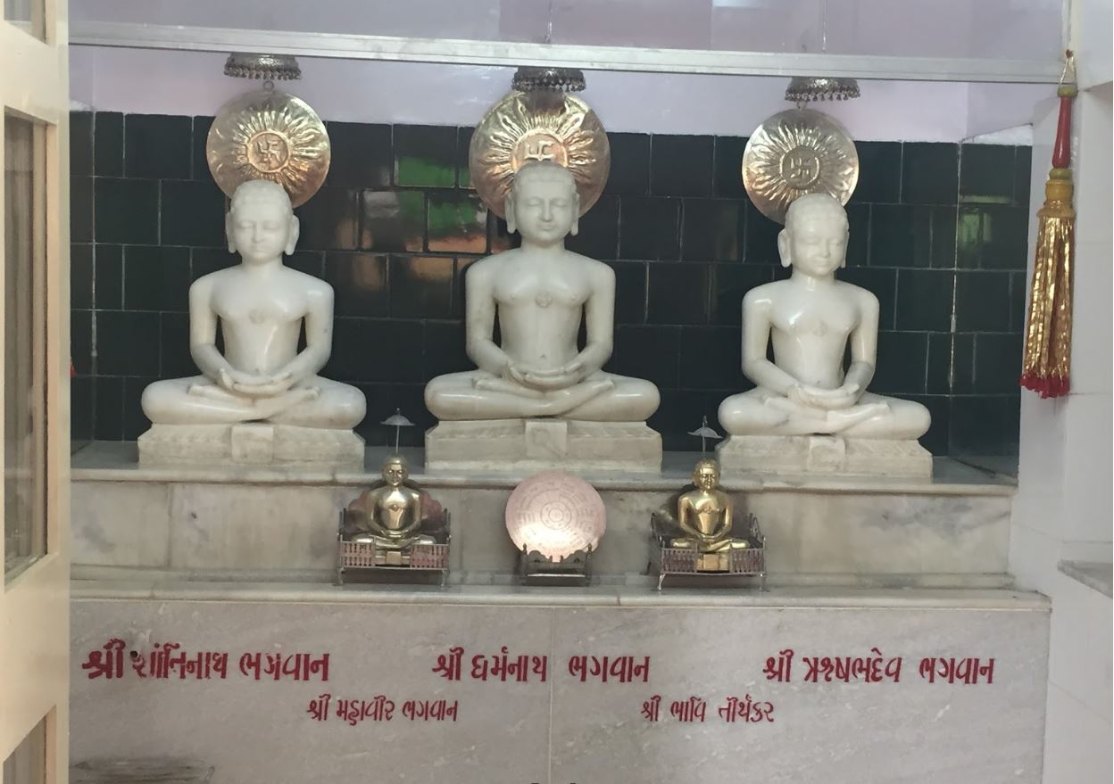 Shri Dharmnath Digamber Jain Mandir, Kanatalav, District - Amreli (Gujarat) image 4