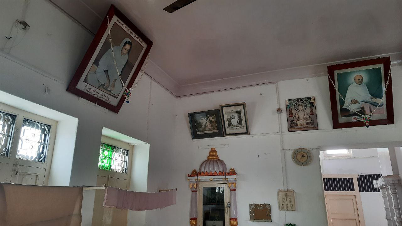 Shri Dharmnath Digamber Jain Mandir, Kanatalav, District - Amreli (Gujarat) image 8