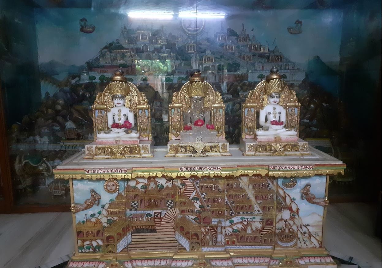 Shri Chintamani Parshvnath Jain Tirth, Shahpore, Syaedpura, Surat (Gujarat) image 5