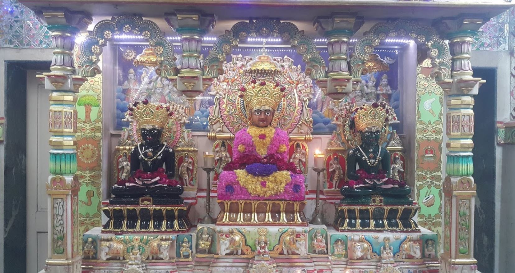 Shri Vasupujya Swami Shwetamber Jain Mandir, Timaliawad, Nanpura,  Surat (Gujarat) image 1